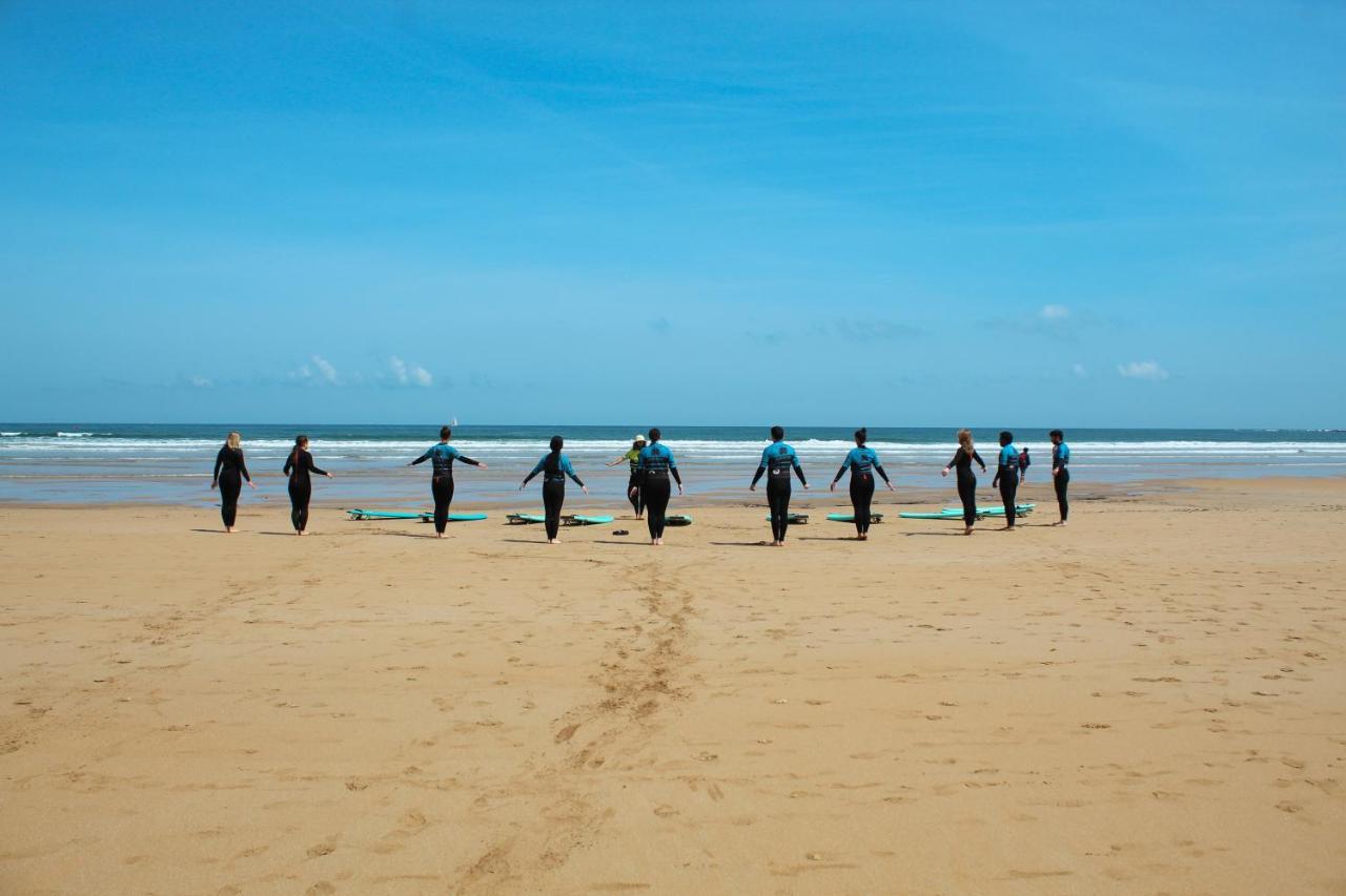 Gijon Surf Hostel Bagian luar foto